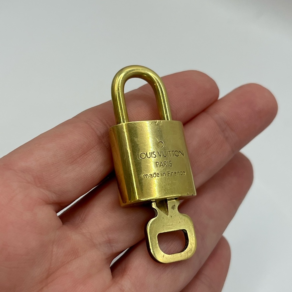 LV Lock/Key #313 - Picture 3 of 5